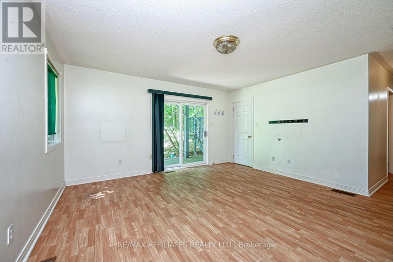 28528150/122-church-avenue/drummondnorth-elmsley-north-elmsley-twp/drummondnorth-elmsley/ontario/K7H0H1_35