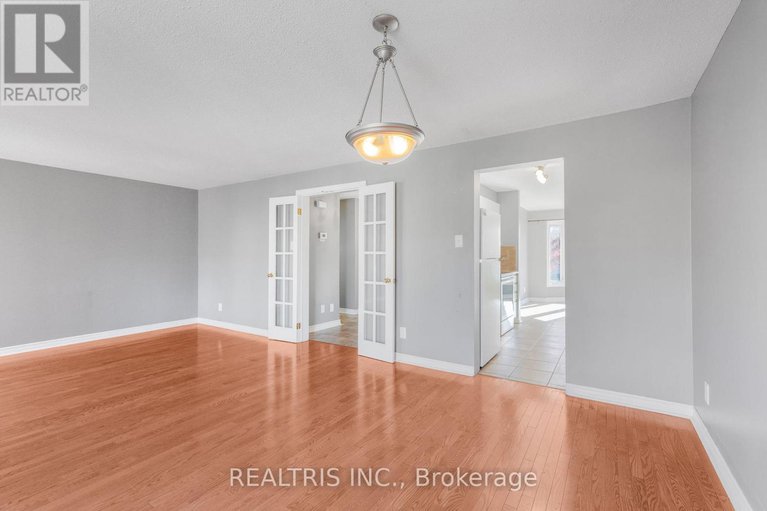 29041459/1598-meadowfield-place/chapel-hill/ottawa/ontario/K1C5V6_11