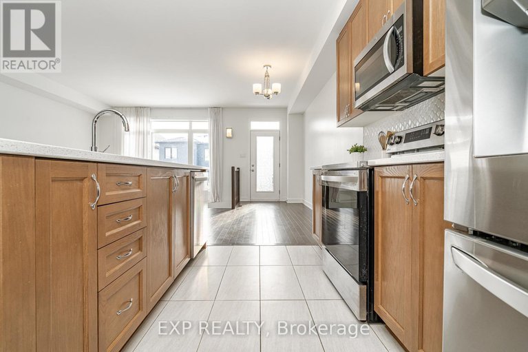 29355665/914-alvarez-lane/leitrim/ottawa/ontario/K1T0W2_13