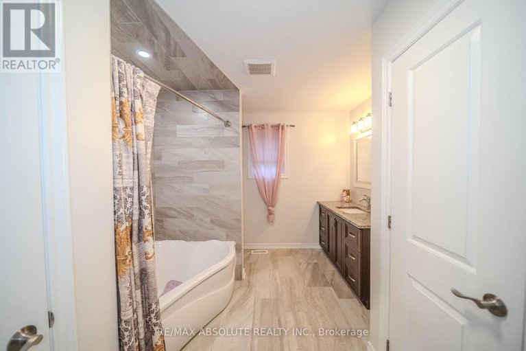 28790402/1127-rollin-road/clarencerockland-twp/clarence-rockland/ontario/K0A3N0_14