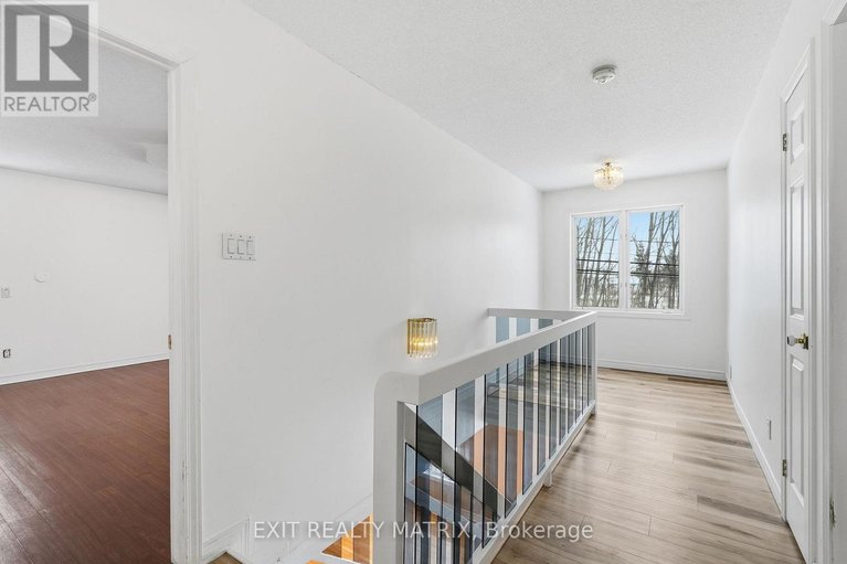 29666796/203-montee-outaouais-road/town-of-rockland/clarence-rockland/ontario/K4K1G2_27