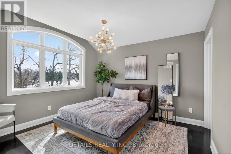 29448768/71-eleanor-drive/city-viewskylinefisher-heightsparkwood-hills/ottawa/ontario/K2E6A1_47