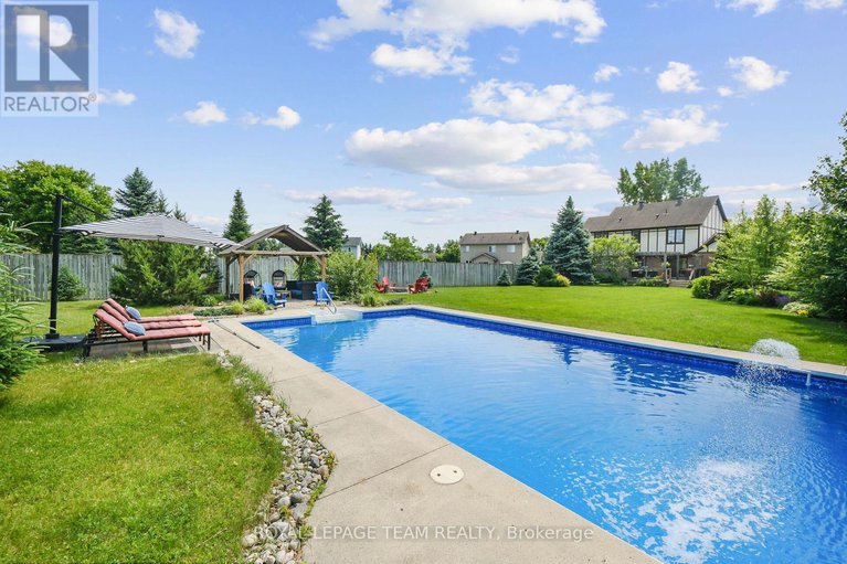 28495388/1571-stanleyfield-crescent/greely/ottawa/ontario/K4P1M7_43