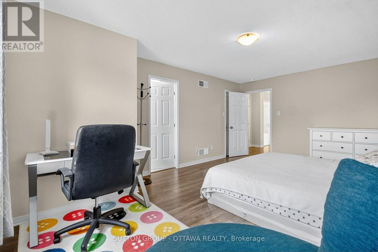 29019846/641-via-campanale-avenue/longfields/ottawa/ontario/K2J4A2_27