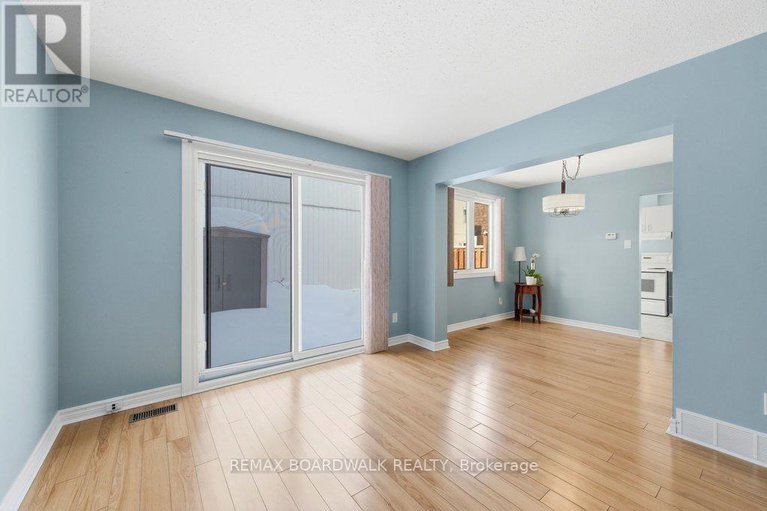 29425117/65-837-eastvale-drive/beaconwood/ottawa/ontario/K1J7T5_16