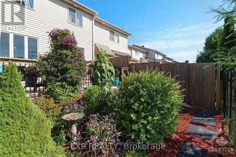 29486081/1513-demeter-street/fallingbrookgardenway-south/ottawa/ontario/K4A5C6_38