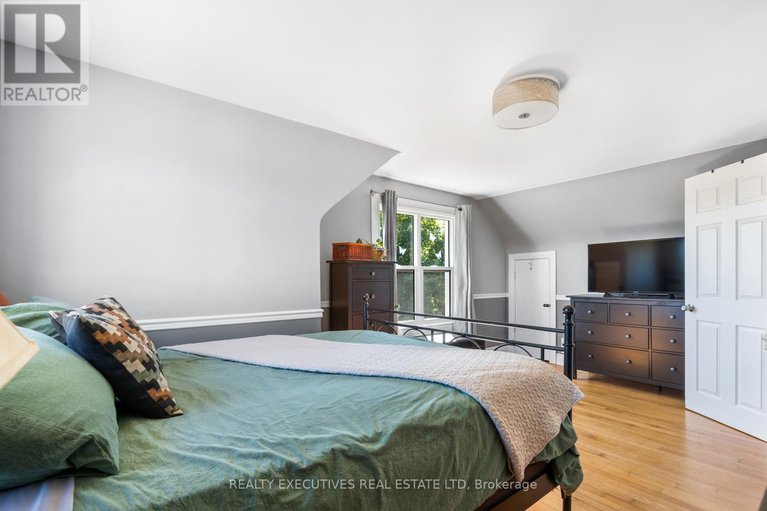 28776081/12705-maple-ridge-road/north-dundas-winchester-twp/north-dundas/ontario/K0C2K0_21