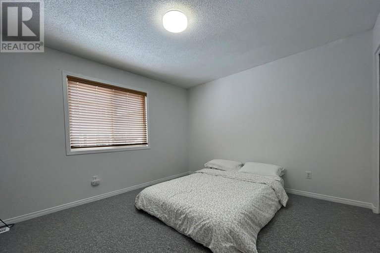 29296392/106-mosswood-court-w/hunt-club/ottawa/ontario/K1V0N6_10