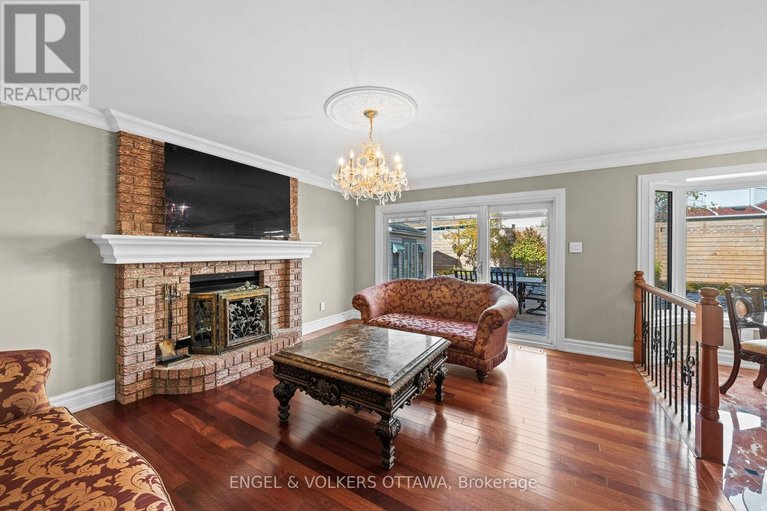 29475969/563-merkley-drive/fallingbrookpineridge/ottawa/ontario/K4A1V9_10