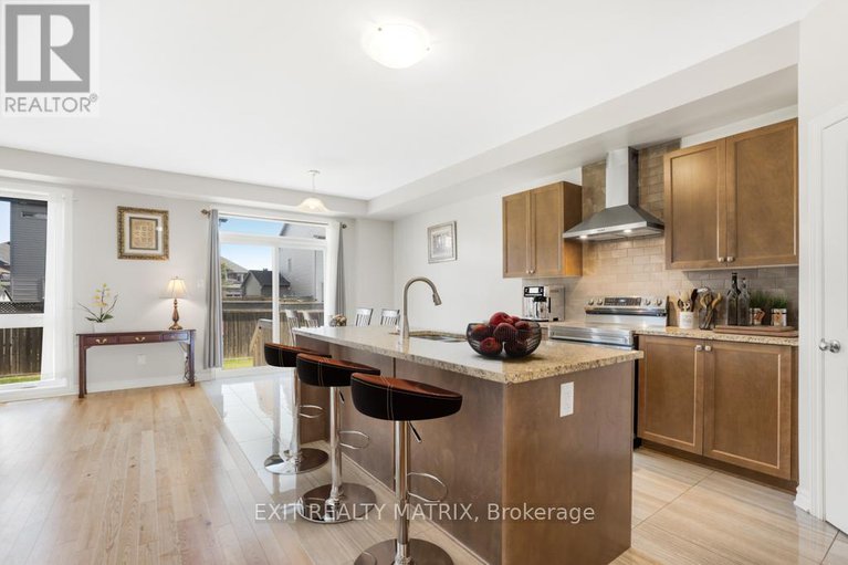 29094926/764-namur-street/embrun/russell/ontario/K0A1W0_3