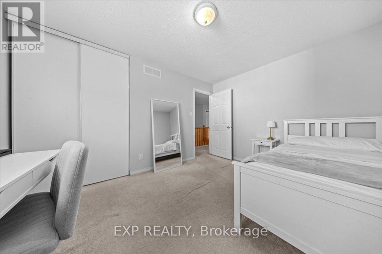 28638637/60-golders-green-lane/longfields/ottawa/ontario/K2J5G2_37