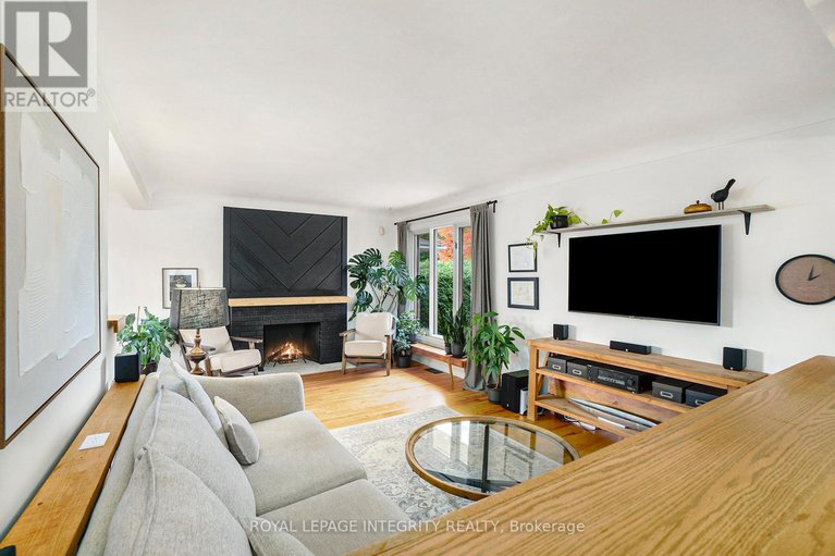 28970777/1317-ferguson-street/bel-air-heights/ottawa/ontario/K2C2K5_4