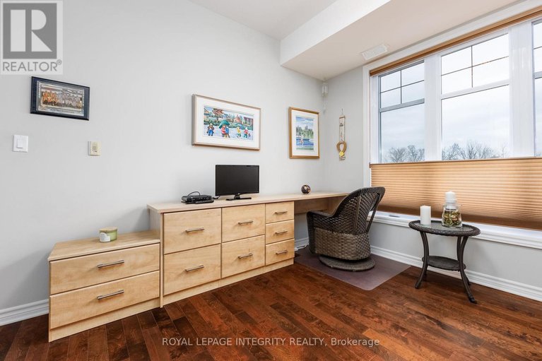 28579915/7-70-prestige-circle/chatelaine-village/ottawa/ontario/K4A0Y1_23