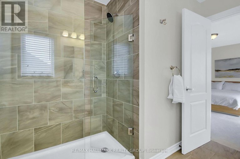 29541635/225-rivertree-street/emerald-meadowstrailwest/ottawa/ontario/K2M0J4_17