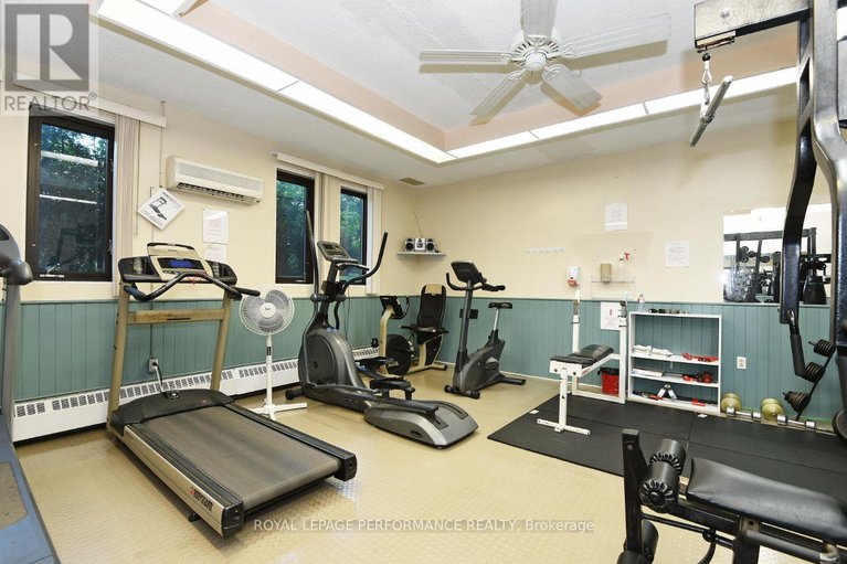 28598401/1113-20-chesterton-drive-w/borden-farmstewart-farmcarleton-heightsparkwood-hills/ottawa/ontario/K2E6Z7_20