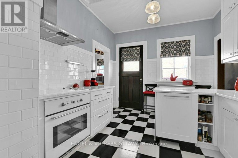 29401780/650-churchill-avenue-n/laurentianview/ottawa/ontario/K1Z5G1_18