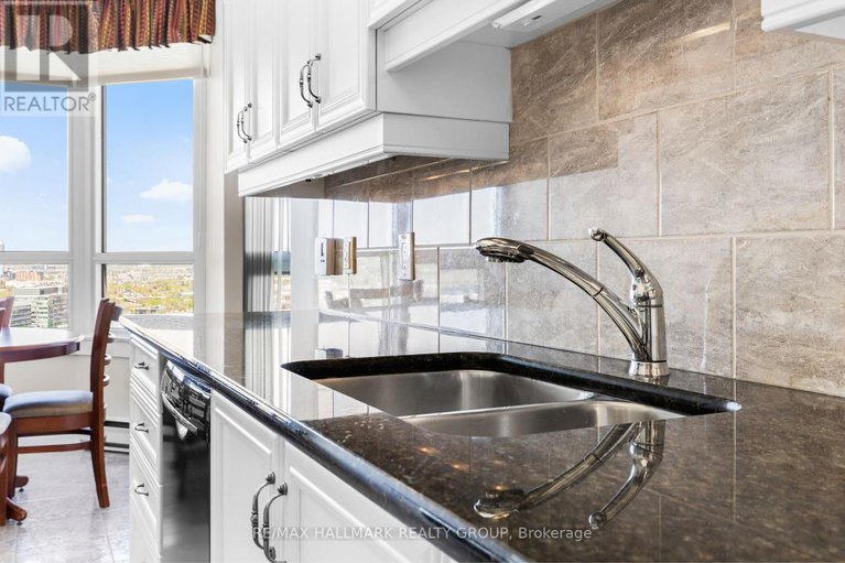 28692197/2403-1480-riverside-drive/riverview-park/ottawa/ontario/K1G5H2_9