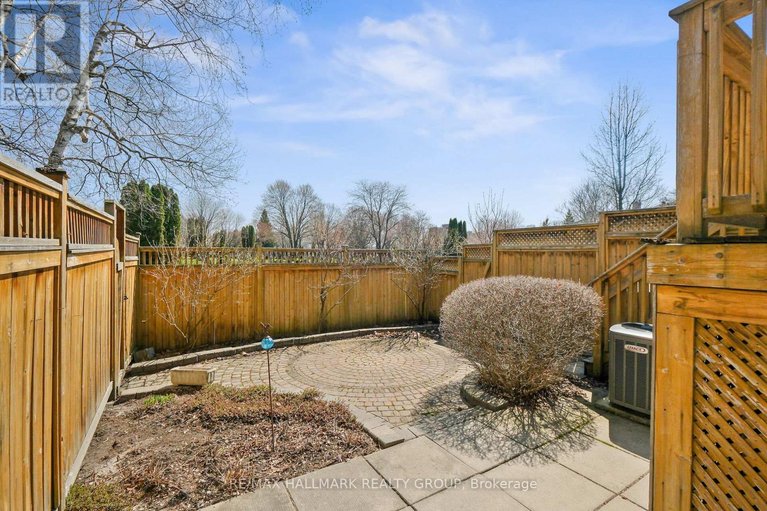 29650530/175-dunbarton-court/cardinal-glen/ottawa/ontario/K1K4L7_39