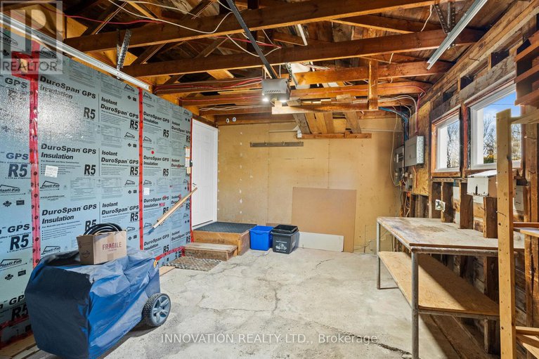 29218355/108-crossland-drive/fitzroy/ottawa/ontario/K0A1X0_37