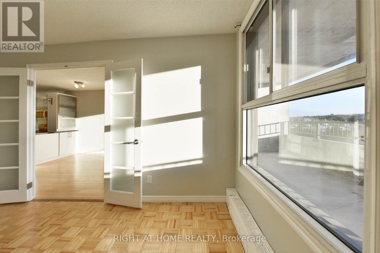 27927531/1705-1785-frobisher-lane/riverview-park/ottawa/ontario/K1G3T7_15