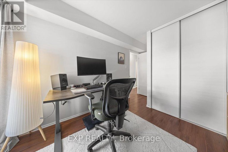 29397817/b-207-woodfield-drive/tanglewood/ottawa/ontario/K2G4P2_19