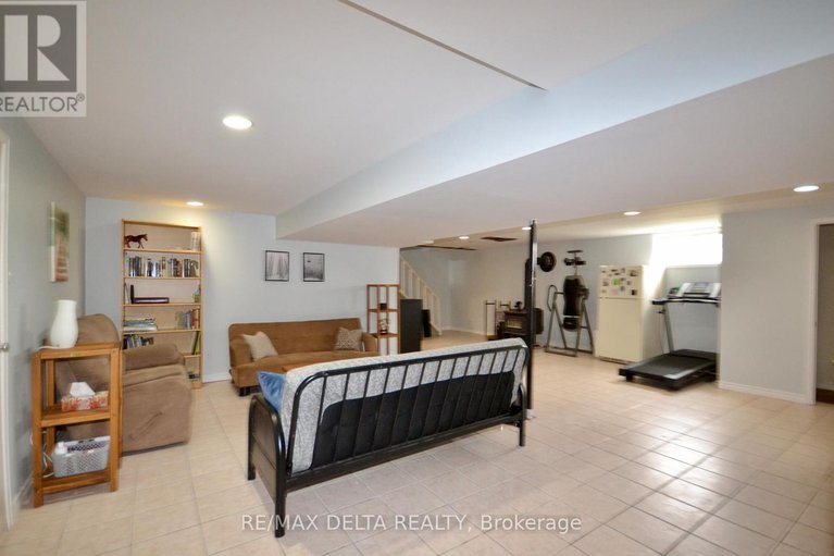 29619266/4001-champlain-street/clarencerockland-twp/clarence-rockland/ontario/K0A1E0_19