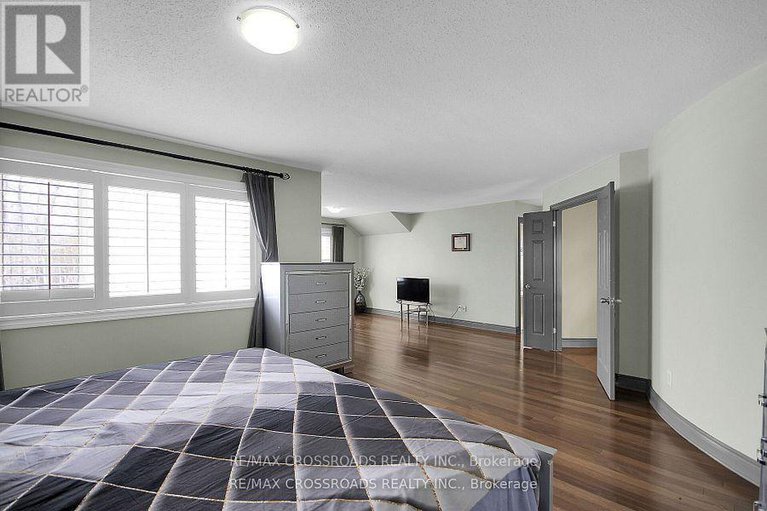 28634126/10-tierney-drive/longfields/ottawa/ontario/K2J4W2_24