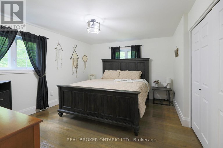 27986802/8-benjamin-lane/north-grenville-twp-kemptville-east/north-grenville/ontario/K0G1J0_18