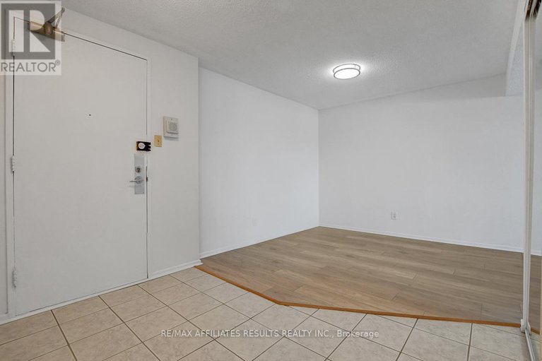 29180738/410-415-greenview-avenue/britannia/ottawa/ontario/K2B8G5_10