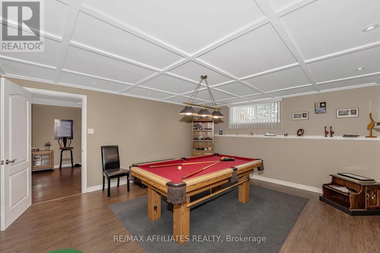 29099870/11-grove-street/iroquois/south-dundas/ontario/K0E1K0_25