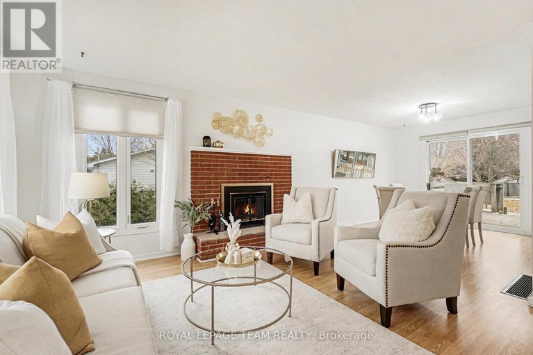 29120635/106-snowbird-lane/fitzroy-ward-south-east/ottawa/ontario/K0A2H0_5