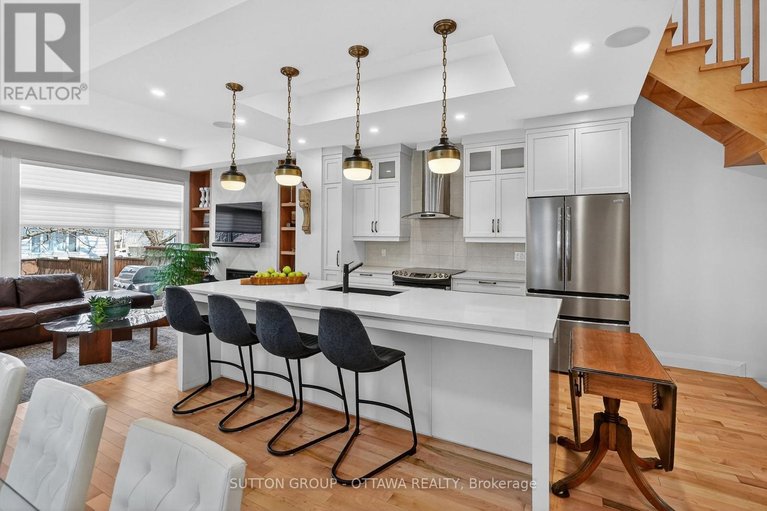 29641673/31-carlotta-avenue/kingsview-park/ottawa/ontario/K1L6S5_5