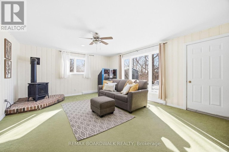 29648101/256-mitcheson-street/almonte/mississippi-mills/ontario/K0A1A0_24