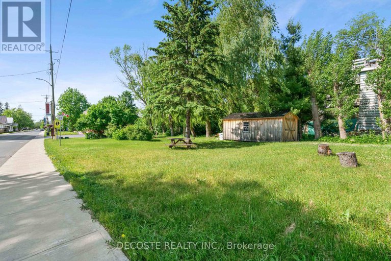 28507209/1-mechanic-street-e/maxville/north-glengarry/ontario/K0C1T0_42