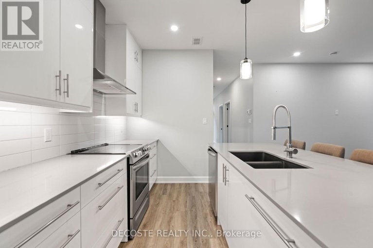 29453082/14-elgin-street-w/alexandria/north-glengarry/ontario/K0C1A0_7