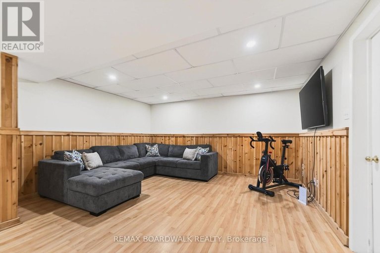 29457728/551-mclachlan-road/mcnabbraeside-twps/mcnabbraeside/ontario/K0A3L0_26