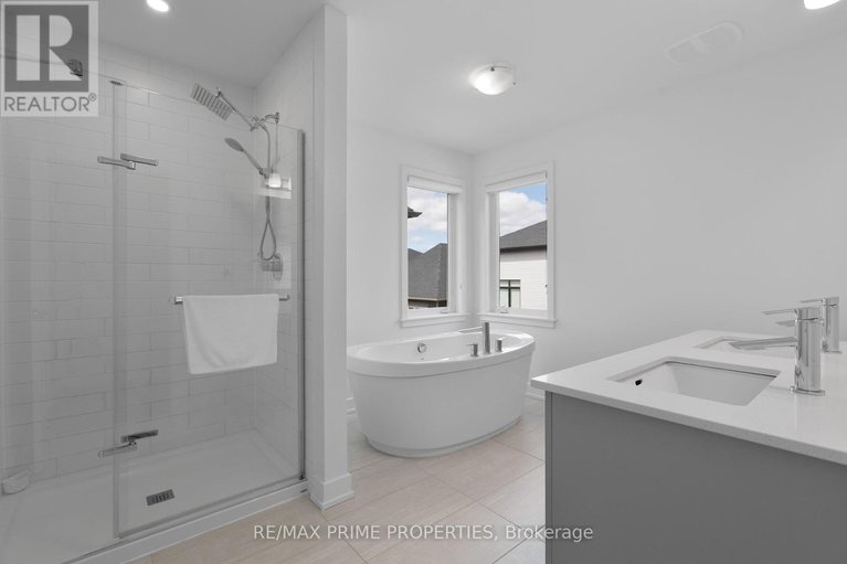 28408165/249-fountainhead-drive/mer-bleuebradley-estatesanderson-park/ottawa/ontario/K1W0H4_32