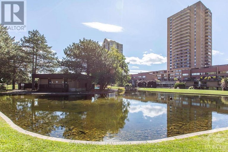 29231241/200-260-brittany-drive/viscount-alexander-park/ottawa/ontario/K1K4M2_38