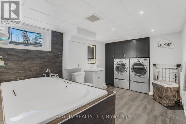 28620746/114-stanley-avenue/vankleek-hill/champlain/ontario/K0B1R0_30