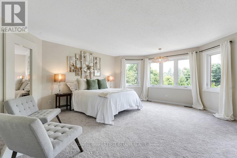 29114346/5525-pettapiece-crescent/manotick-village-manotick-estates/ottawa/ontario/K4M1C6_25