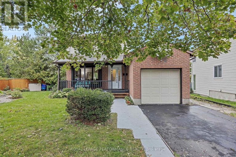 28901939/461-duvernay-drive/queenswood-heights-south/ottawa/ontario/K1E2N7_1