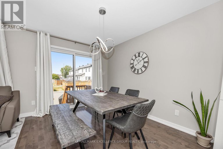 29029372/254-dion-avenue/town-of-rockland/clarence-rockland/ontario/K4K0M2_17