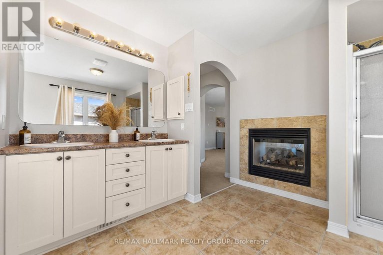 29627658/1965-montmere-avenue/notting-hillsummerside/ottawa/ontario/K4A0E3_29