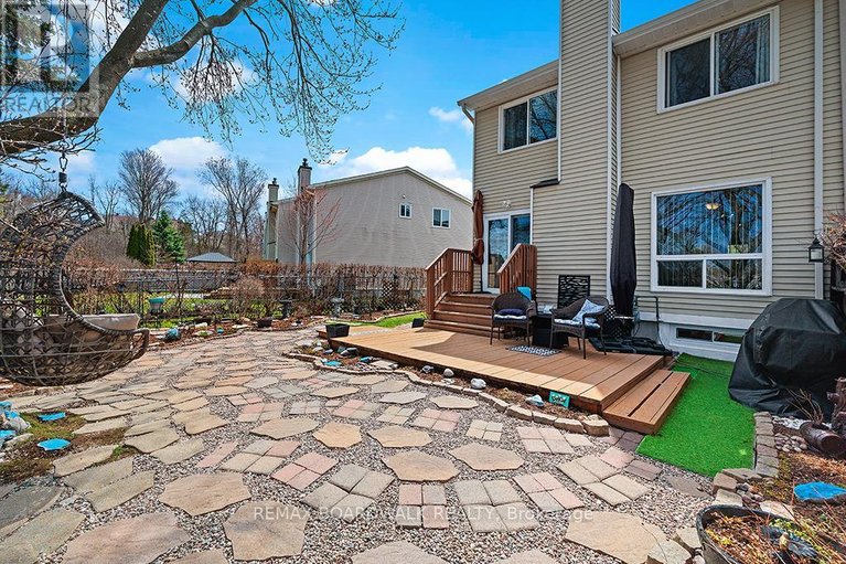 29685316/1111-des-forets-avenue/convent-glen-north/ottawa/ontario/K1C5K7_38