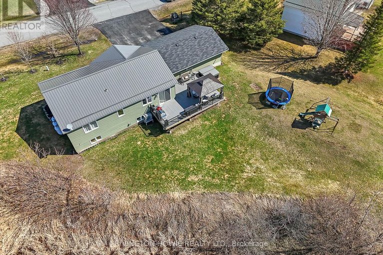 29624951/55-creek-drive/fitzroy/ottawa/ontario/K0A1X0_42