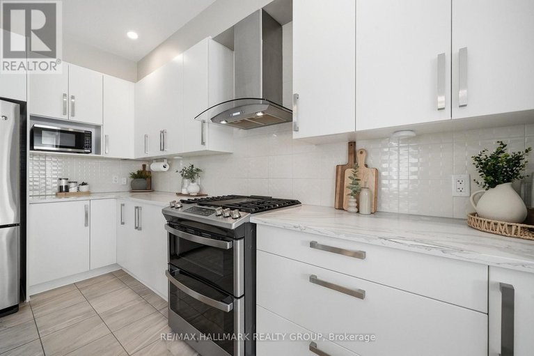 29559299/570-baie-des-castors-street/camelot/ottawa/ontario/K4A0Y7_5