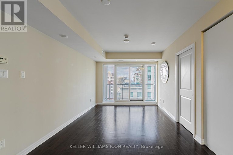 29057780/2209-195-besserer-street/sandy-hill/ottawa/ontario/K1N0B6_9