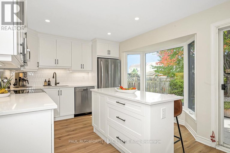28886186/6118-silverbirch-street/orleans-village/ottawa/ontario/K1W1C4_12