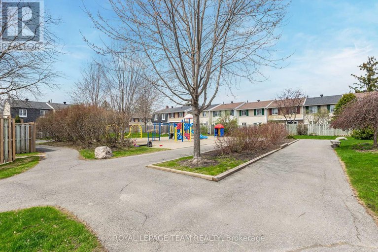 28283538/156-518-orkney-private/carleton-square/ottawa/ontario/K2C3M7_40