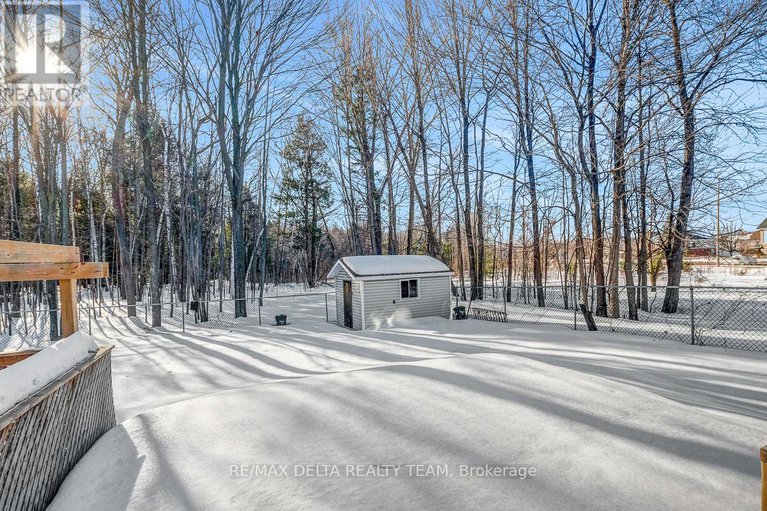 29424744/1662-hunters-run-drive-w/chapel-hill/ottawa/ontario/K1C2H3_48